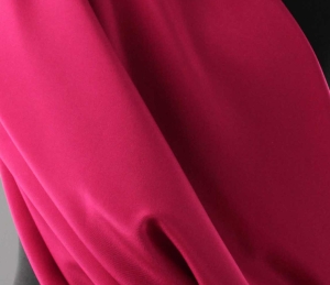 Jedwab naturalny krepa malinowa
