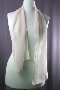 Jedwab naturalny szal żorżeta 138 x 30 łososiowy