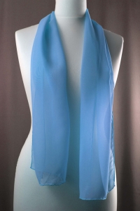 Jedwab naturalny szal żorżeta 138 x 30 błękitny