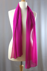 Jedwab naturalny szal żorżeta 180 x 45 fuksja