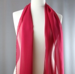 Jedwab naturalny szal żorżeta 180 x 45 malinowy